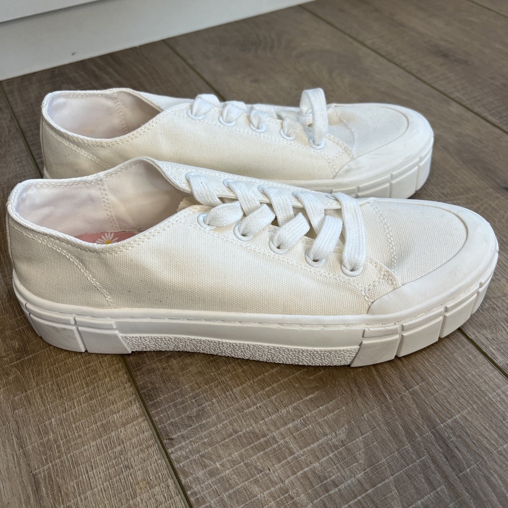 Mad Love Canvas Shoes Sneakers Platform Womens Size 9 Cream Ivory Off White